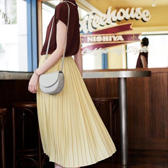 UNIQLO Chiffon Pleated Long Skirt - Yellow - Picture 1 of 4